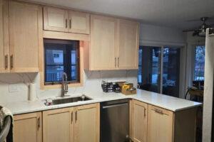 AaronHInWindsorHeightsCustomCabinetsMapleClearCoatedAfterCountertops3- Edited_resized AaronHInWindsorHeightsCustomCabinetsMapleClearCoatedAfterCountertops3- Edited_resized